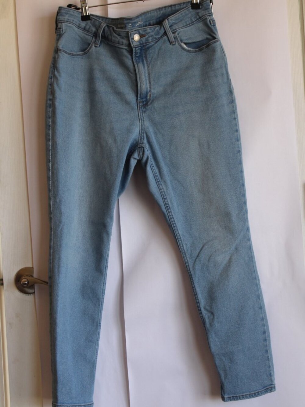 Old Navy WOW Super Skinny Ankle Jeans 14 Short